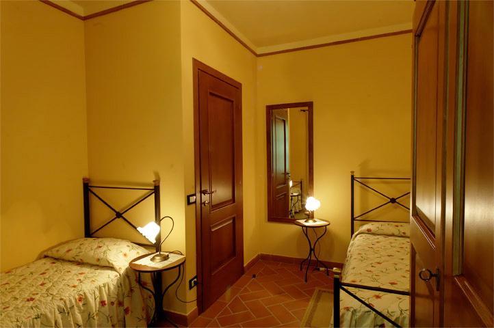 Villa Agriturismo Montemari Palaia Zimmer foto
